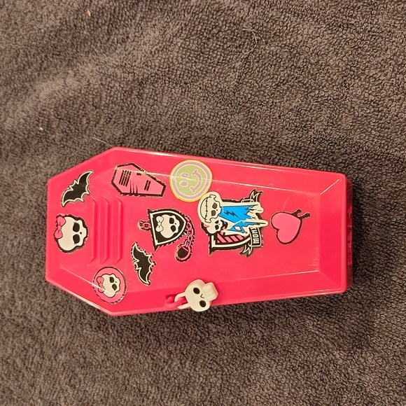 Monster High Doll Operetta, Locker, & Accessories - Picture 10 of 16